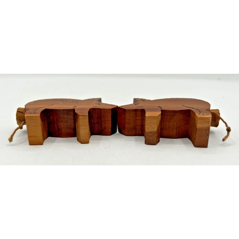 Unbranded vintage set